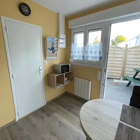 Ferienwohnung Le Nid Des Hirondelles Cucq Exterior foto